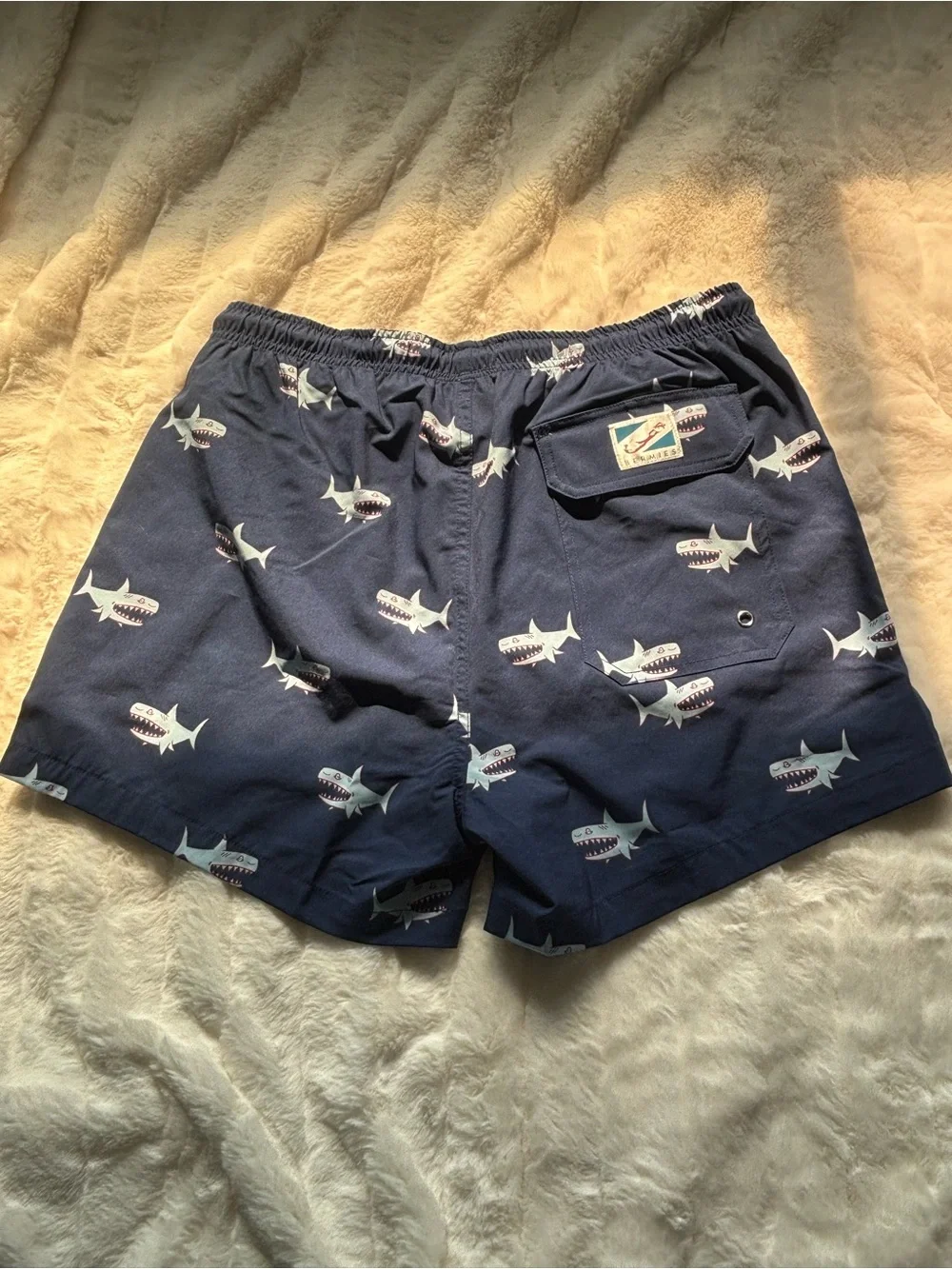 NWT Bermies SHARK ALLEY 4